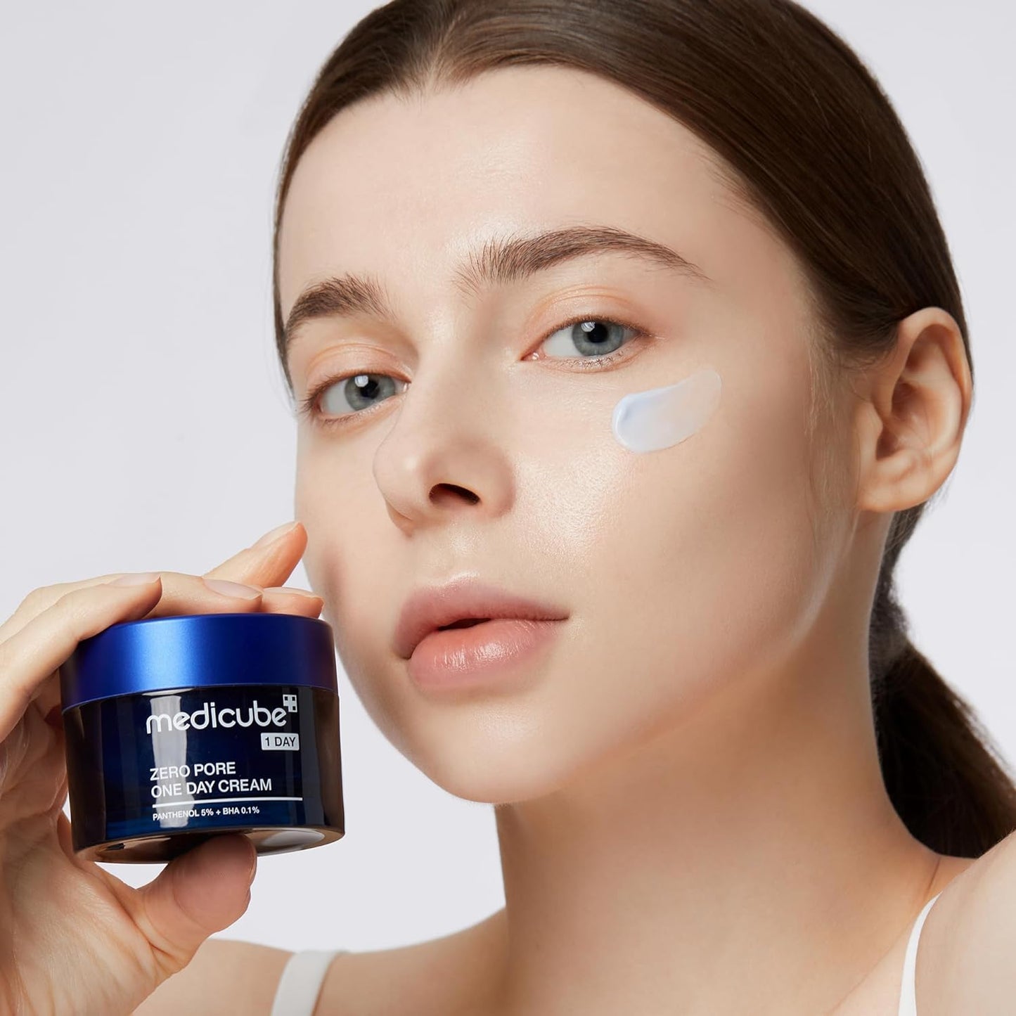 MEDICUBE - Zero Pore One Day Cream 50 ML